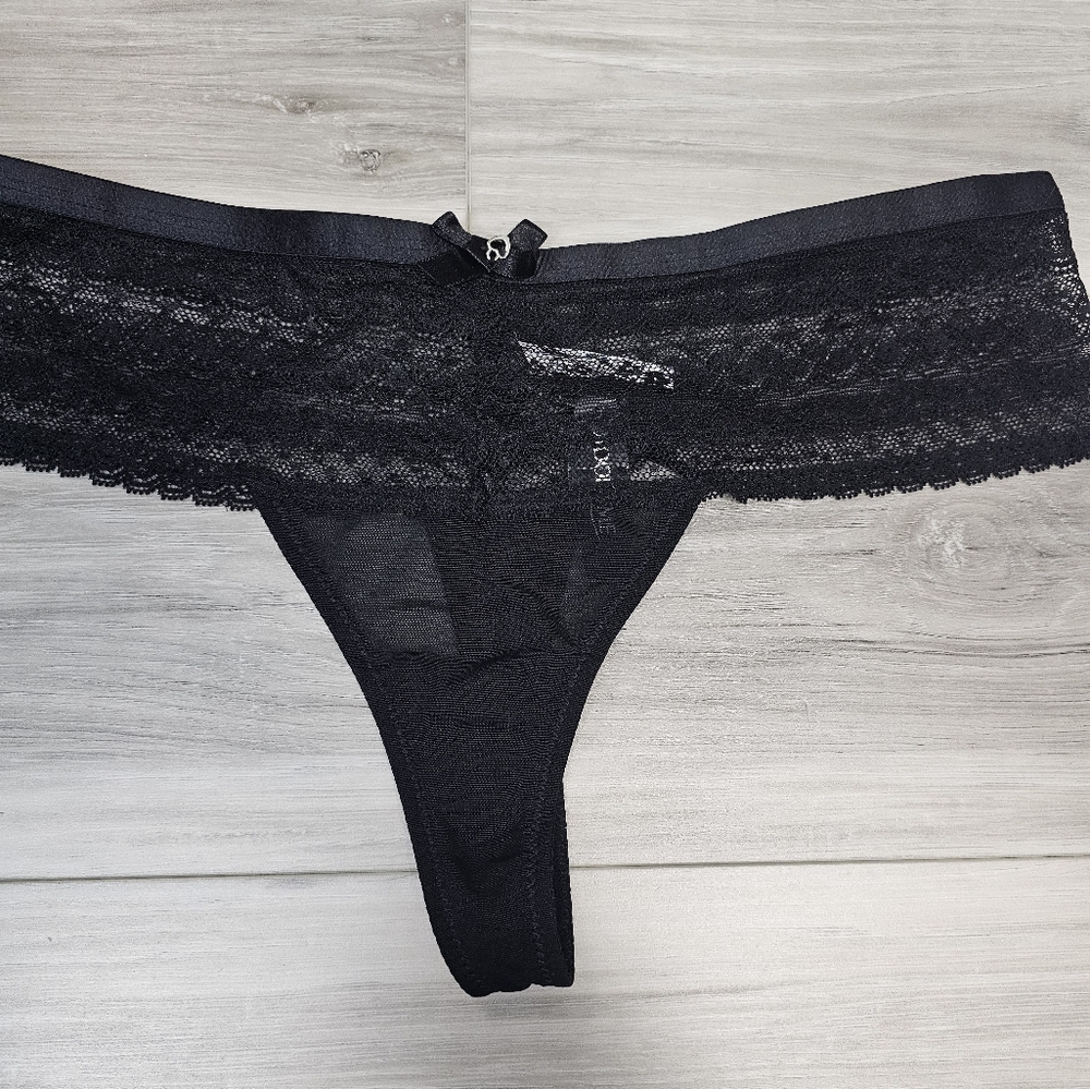 Nwt Adore me Thong Sz M